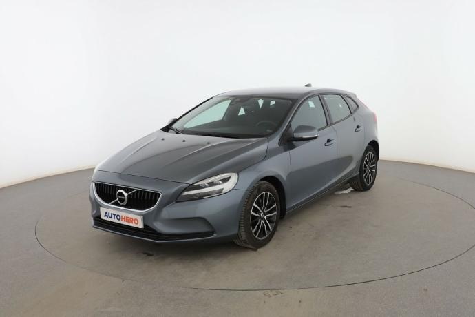 VOLVO V40 2.0 T2 Momentum