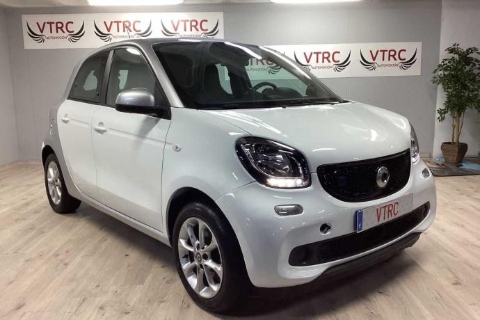 SMART FORFOUR 60kW81CV electric drive 5p.