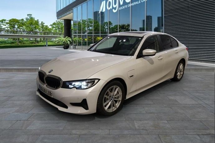 BMW SERIE 3 330e