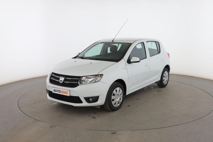 DACIA SANDERO 1.2 LAUREATE