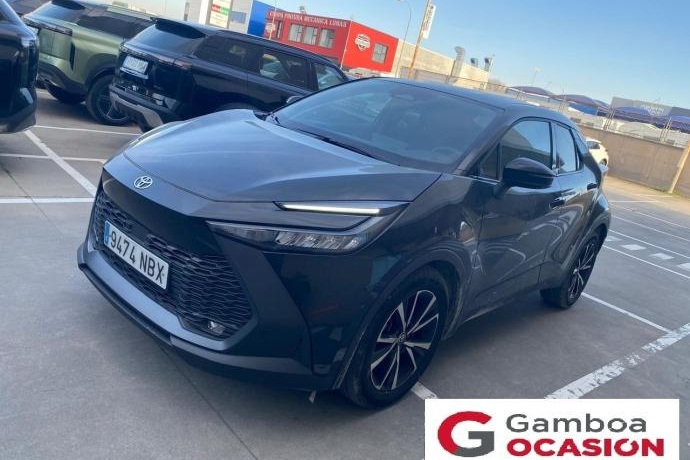 TOYOTA C-HR 1.8 Advance Hybrid 140