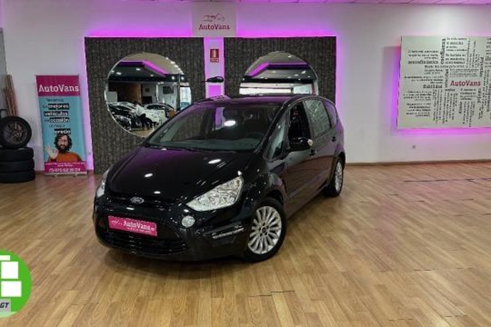 FORD S-MAX 2.0 TDCi 140CV Powersh.7pti Bs.Nav