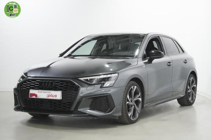 AUDI A3 Black line 35 TDI 110 kW (150 CV) S tronic