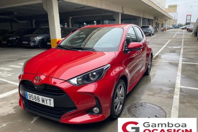 TOYOTA YARIS 1.5 120H Active Plus