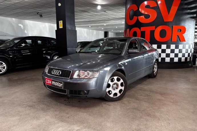 AUDI A4 2.4 Multitronic