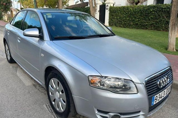 AUDI A4 2.0 16V TDI Sport