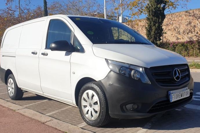MERCEDES-BENZ VITO 110 CDI LARGA 102CV