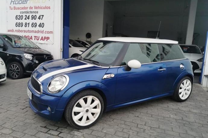 MINI COOPER S .