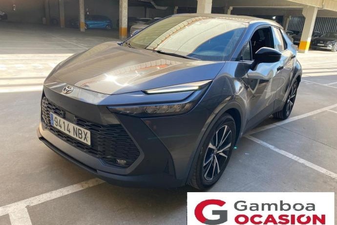 TOYOTA C-HR 1.8 Advance Hybrid 140