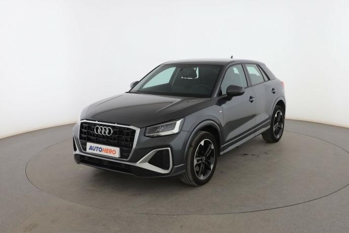 AUDI Q2 35 TDI S line
