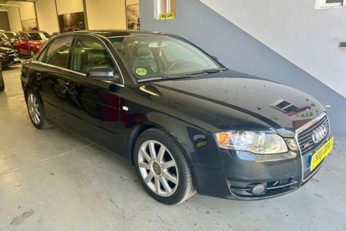 AUDI A4 2.0 16V TDI Sport