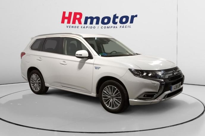 MITSUBISHI OUTLANDER PHEV Kaiteki 4WD