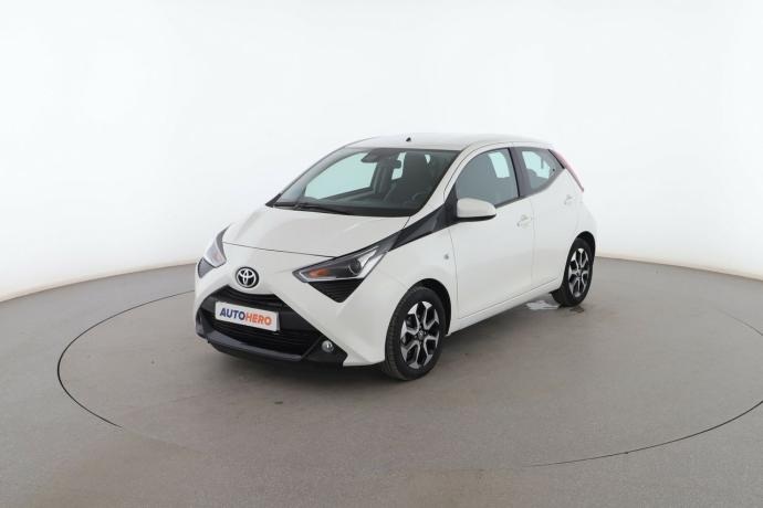TOYOTA AYGO 1.0 X-Play
