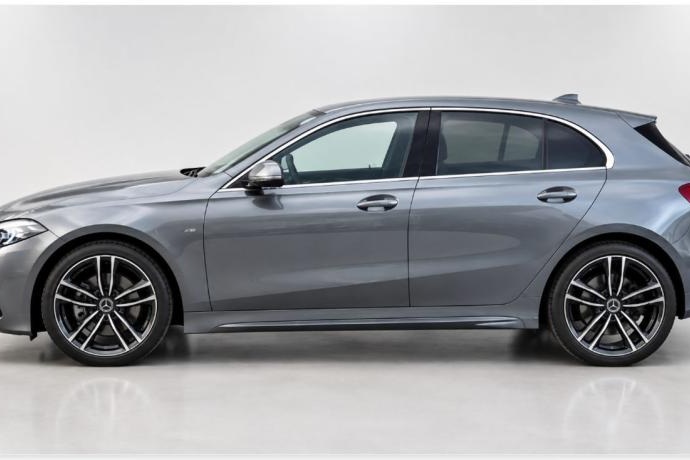 MERCEDES-BENZ A 180 100 kW (136 CV)