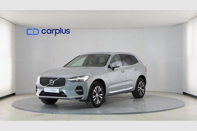 VOLVO XC60 2.0 T6 AWD Recharge Core Auto