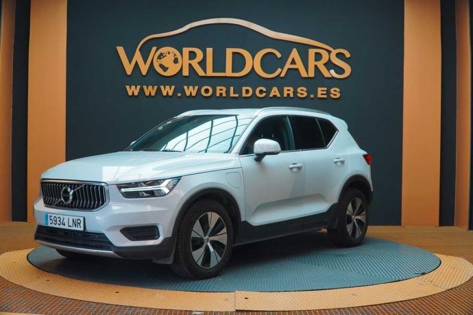 VOLVO XC40 1.5 t4 twin recharge core auto