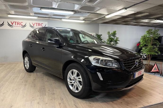 VOLVO XC60 Kinetic Auto D3