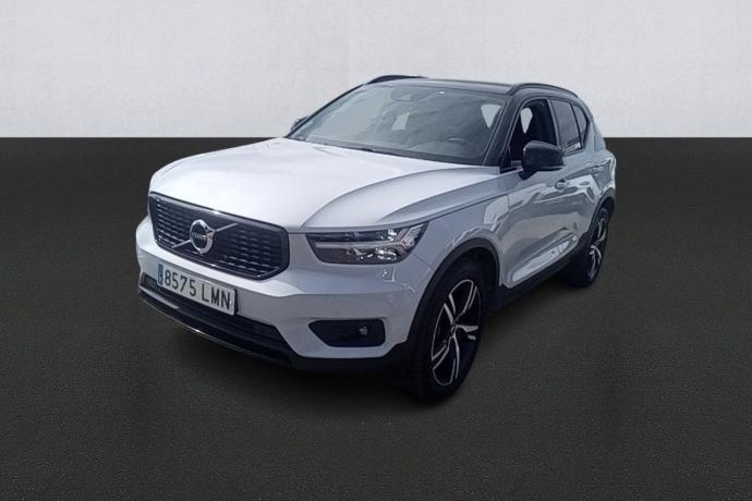 VOLVO XC40 1.5 T3 R-Design Auto