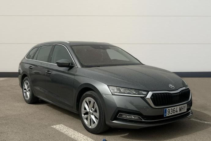 SKODA OCTAVIA 2.0 TDI COMBI SELECTION DSG 150 5P