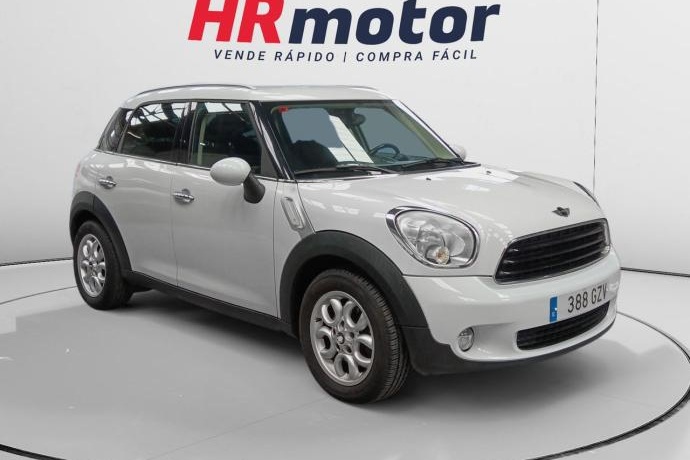 MINI COUNTRYMAN One D 66 kW (90 CV)