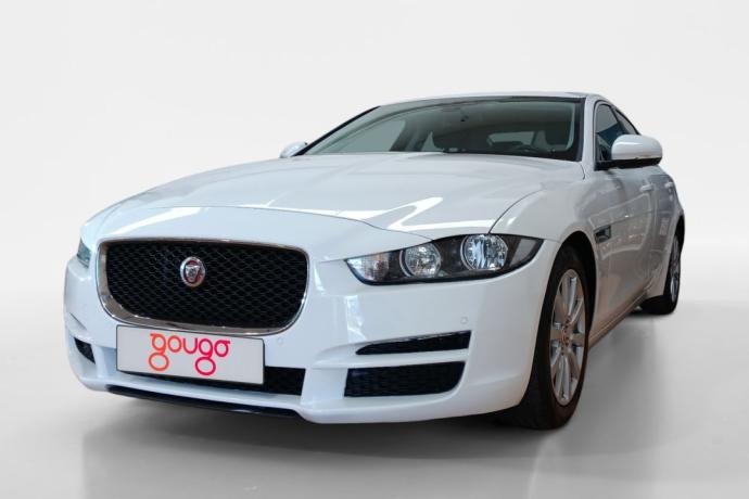 JAGUAR XE SEDAN 2.0D 132KW PURE AUTO 180 4P