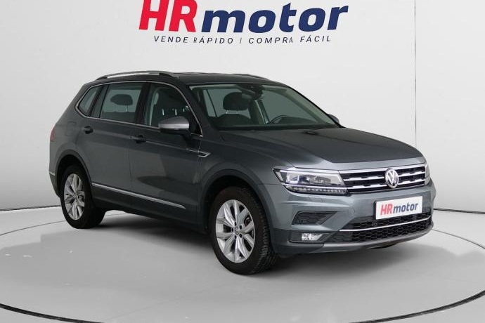VOLKSWAGEN TIGUAN SPORT