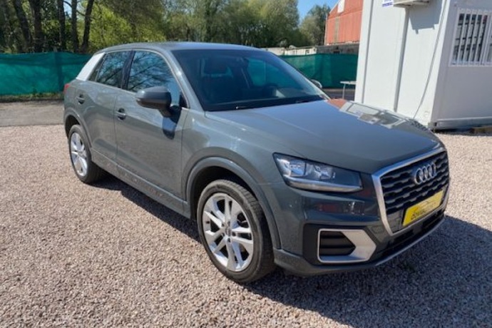 AUDI Q2 1.6 TDI Sport edition