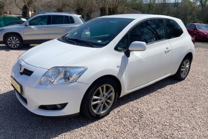 TOYOTA AURIS 1.4 D-4D LIVE