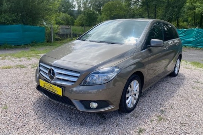 MERCEDES-BENZ B 180 CDI