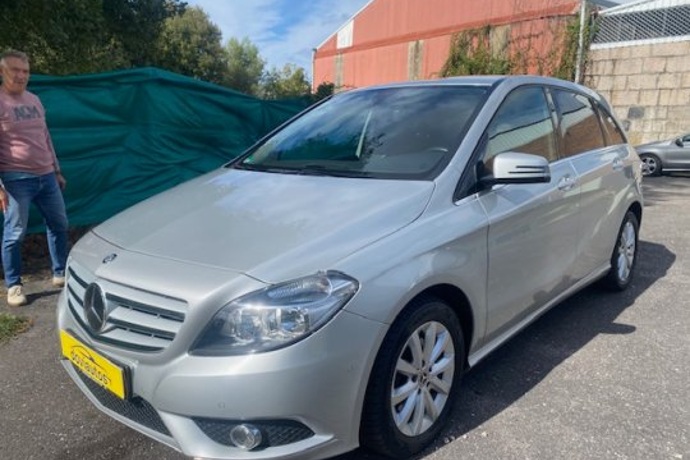 MERCEDES-BENZ B 200 CDI AVANTGARDE