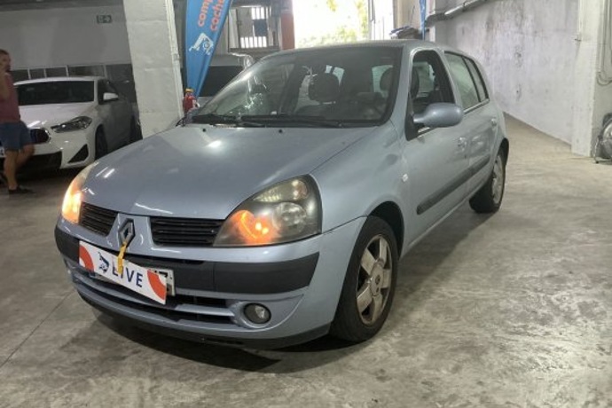 RENAULT CLIO 1.2 16V LUXE PRIVILEGE