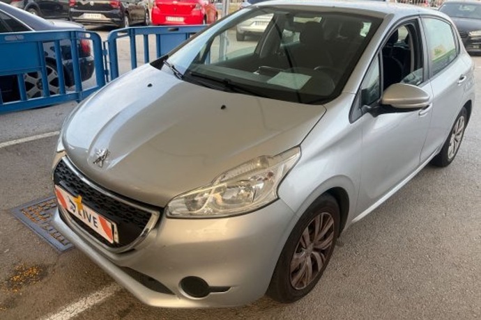 PEUGEOT 208 ACTIVE 1.4 HDI