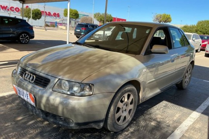 AUDI A3 1.6 ATTRACTION