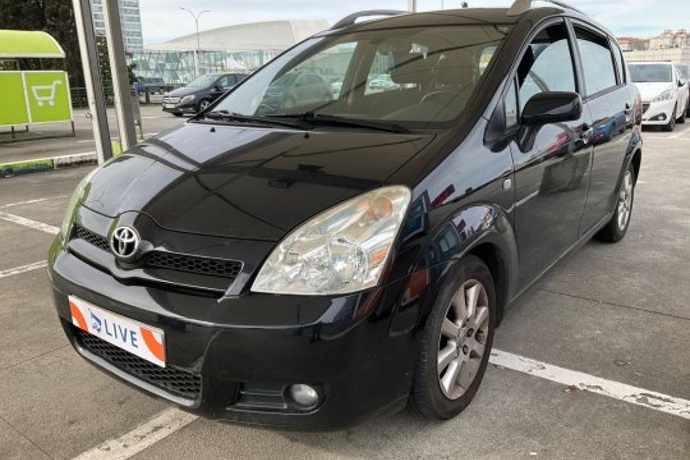 TOYOTA COROLLA VERSO 2.2 D4D 7 PLAZAS