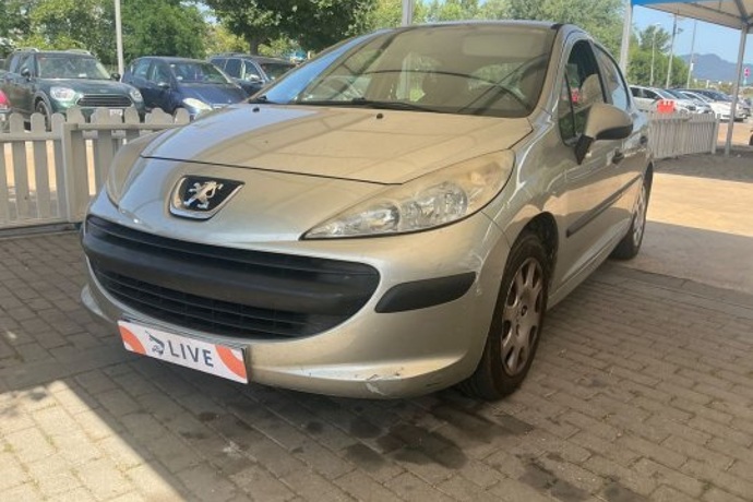 PEUGEOT 207 1.4 HDI URBAN