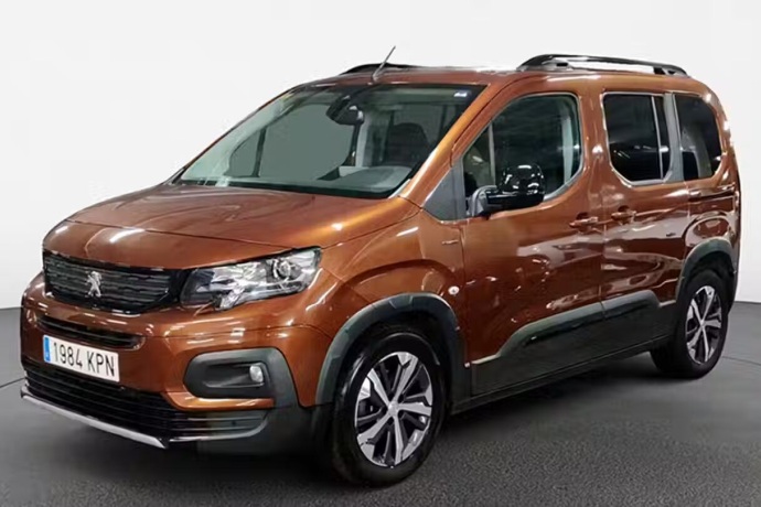 PEUGEOT RIFTER BlueHDi 130 S&S Allure Standard